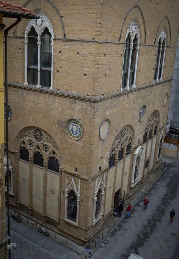 Calzaiuoli Luxury&characteristic * Florence