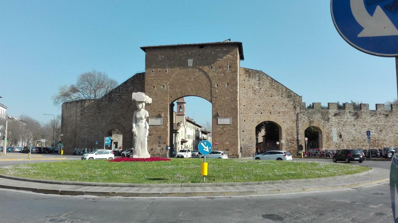 Le Del Poeta Florence