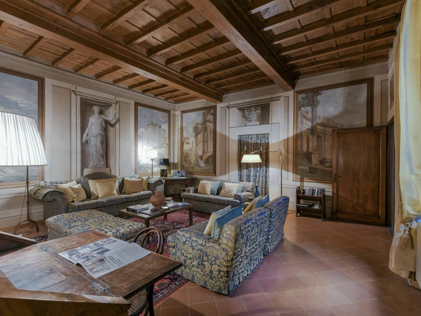 Donatello - Elegante E Spazioso A Pochi Minuti Dalla Stazione Apartment *