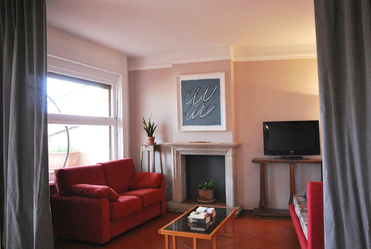 Apartment Torre Lambertesca