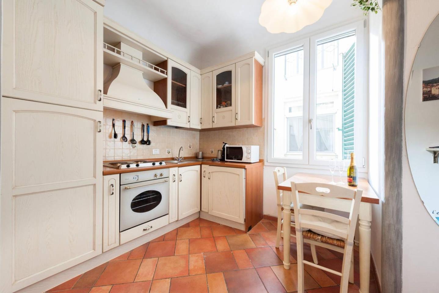 Via Borgo Ognissanti One Bedroom Apartment Florence