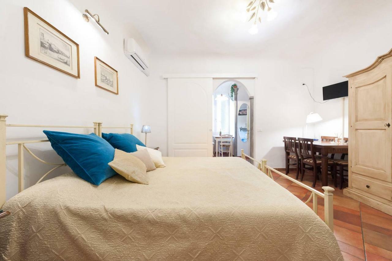Via Borgo Ognissanti One Bedroom Apartment *