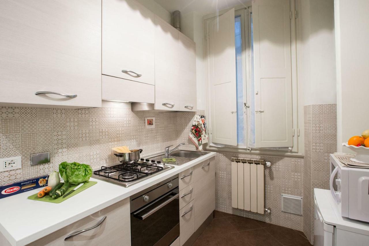 Apartment Charming Cavour Heart Of