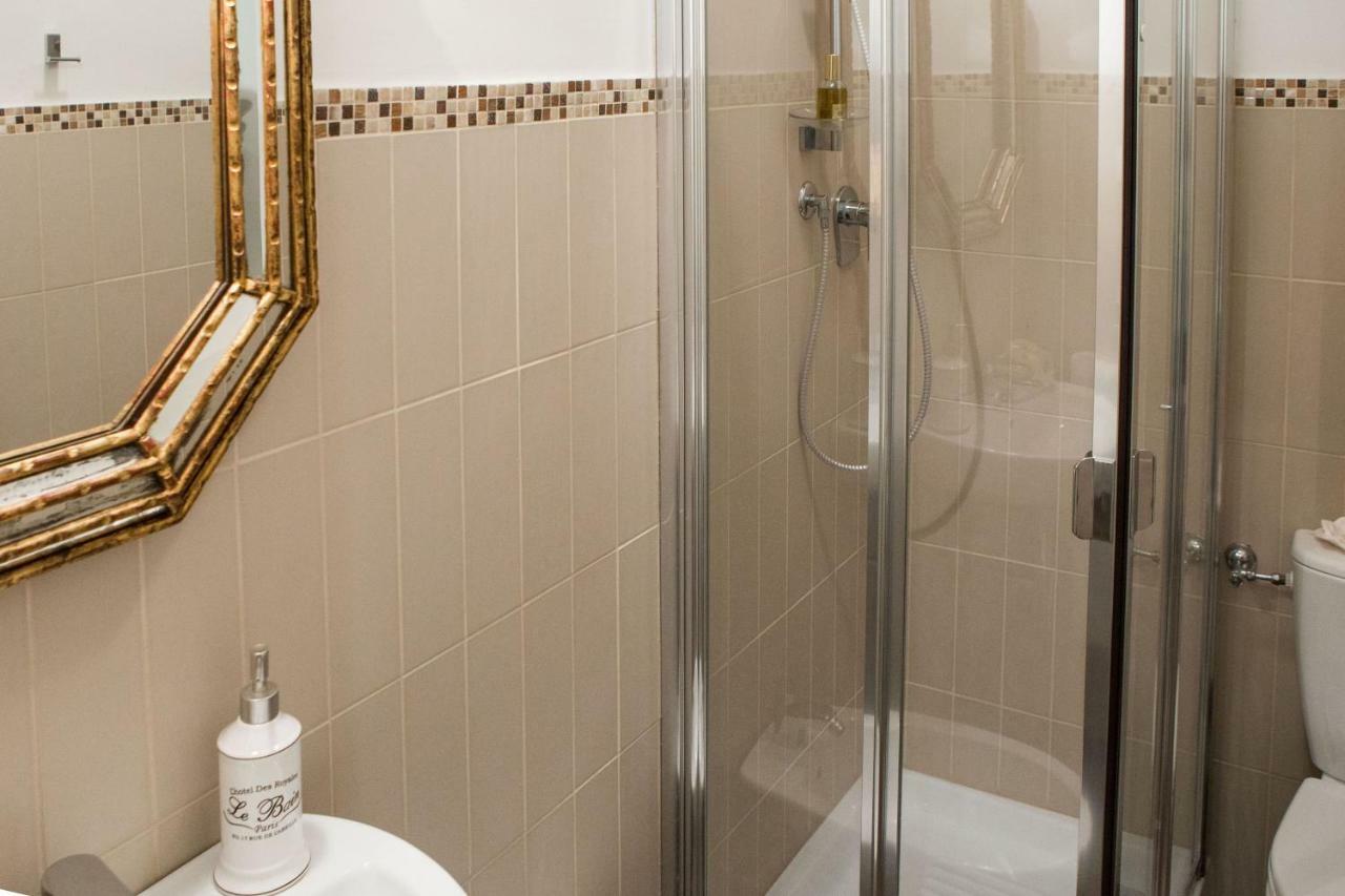 Apartment Charming Cavour Heart Of