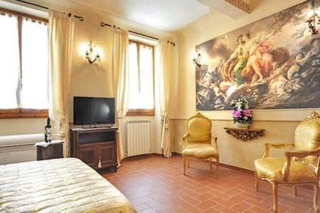 Apartment Classic Style In Center *