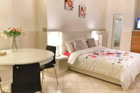 Apartment Borgo Ognissanti And Charming Location Florence