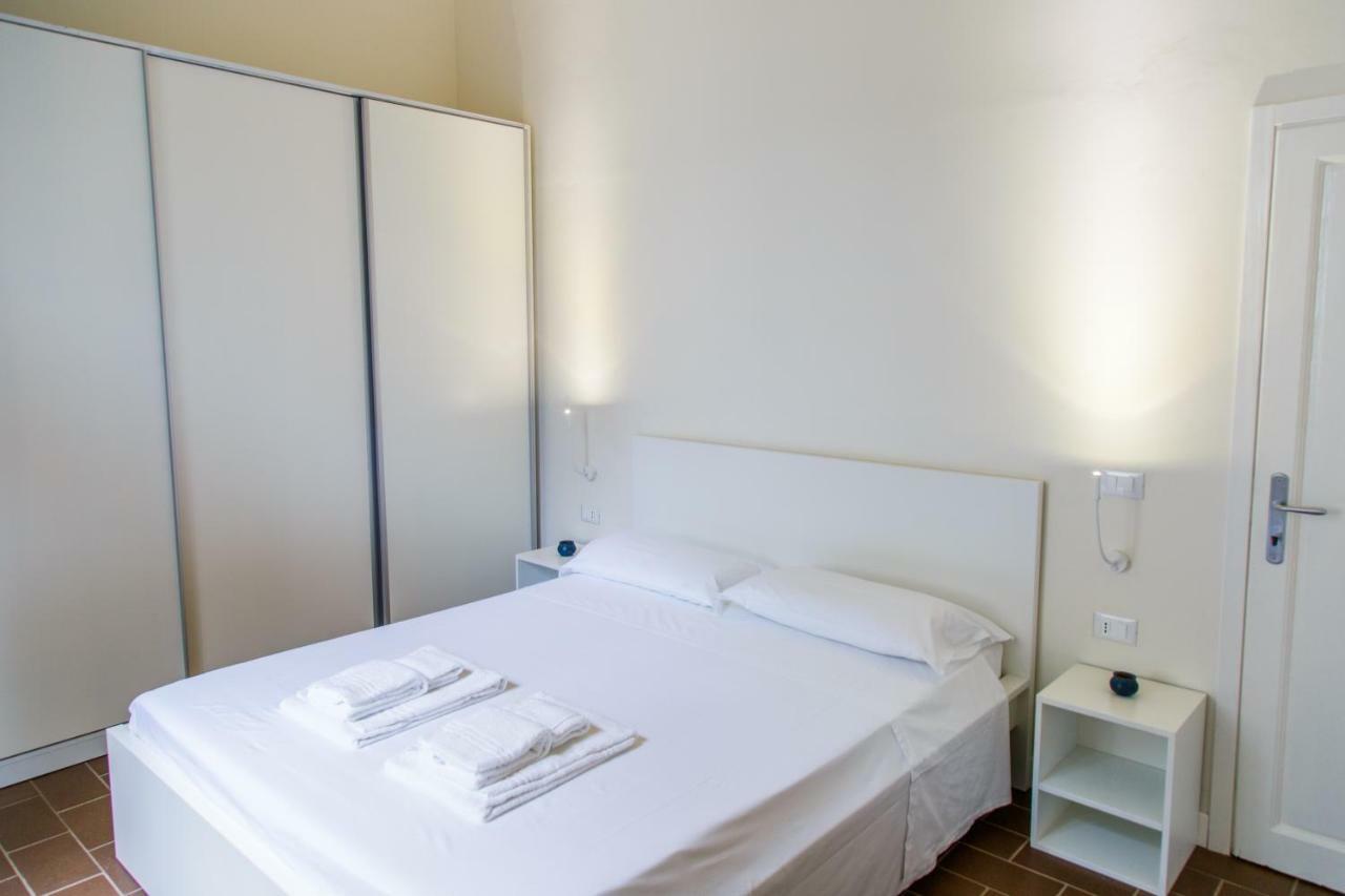 Ee Luxury * Florence