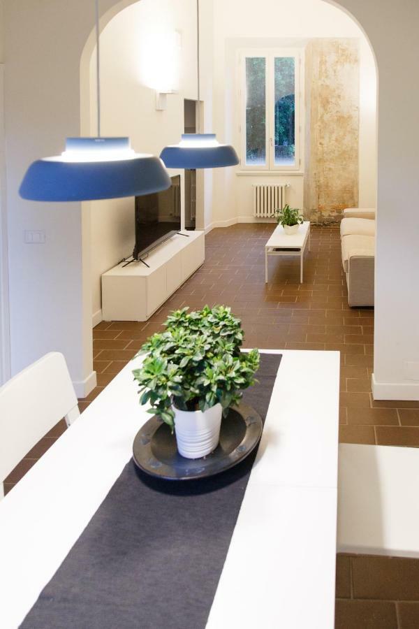 Ee Luxury Apartment *