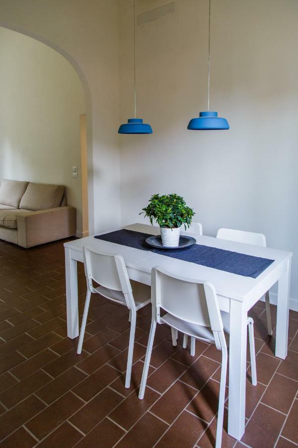 Ee Luxury Apartment