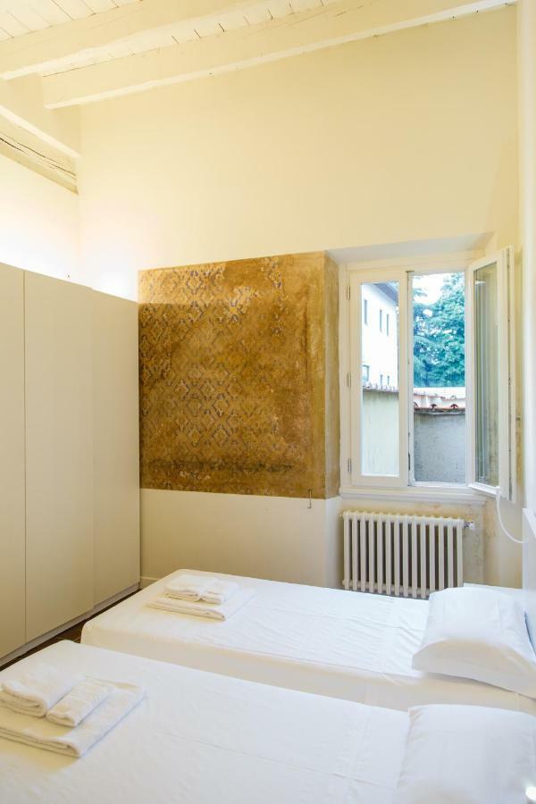 Ee Luxury Apartment