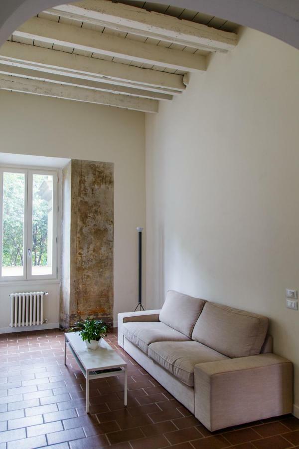 Ee Luxury Florence