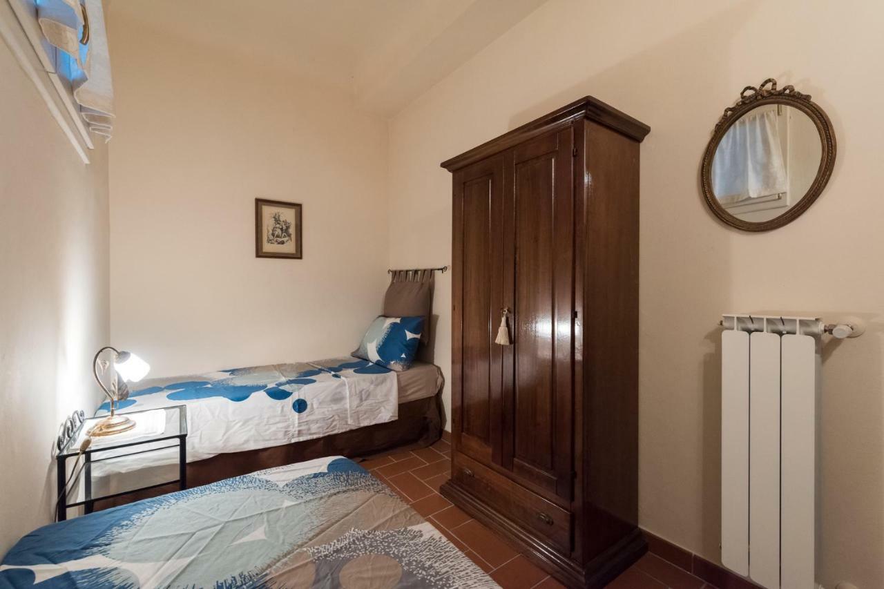 Apartment Classic Style In Center Florence
