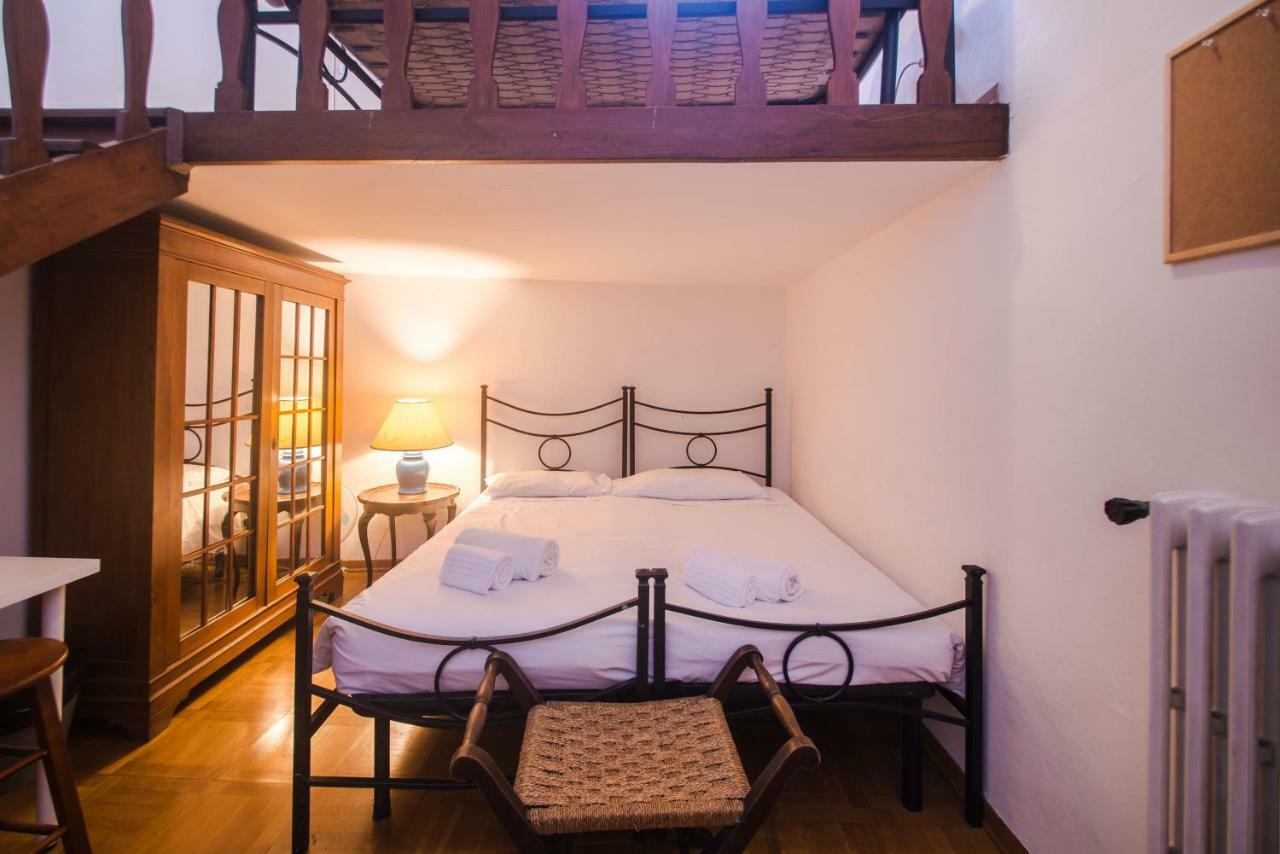 Great Location Just Infront Of Pitti Palace * Florence