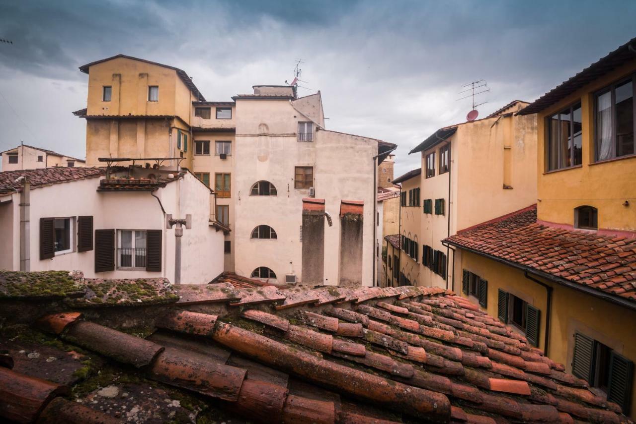 Location In Inviting Apartment Florence