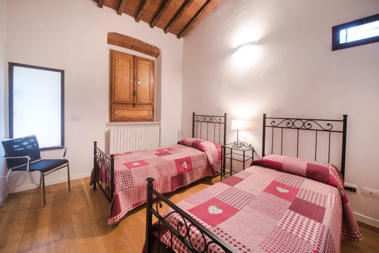 Location In Inviting Apartment *