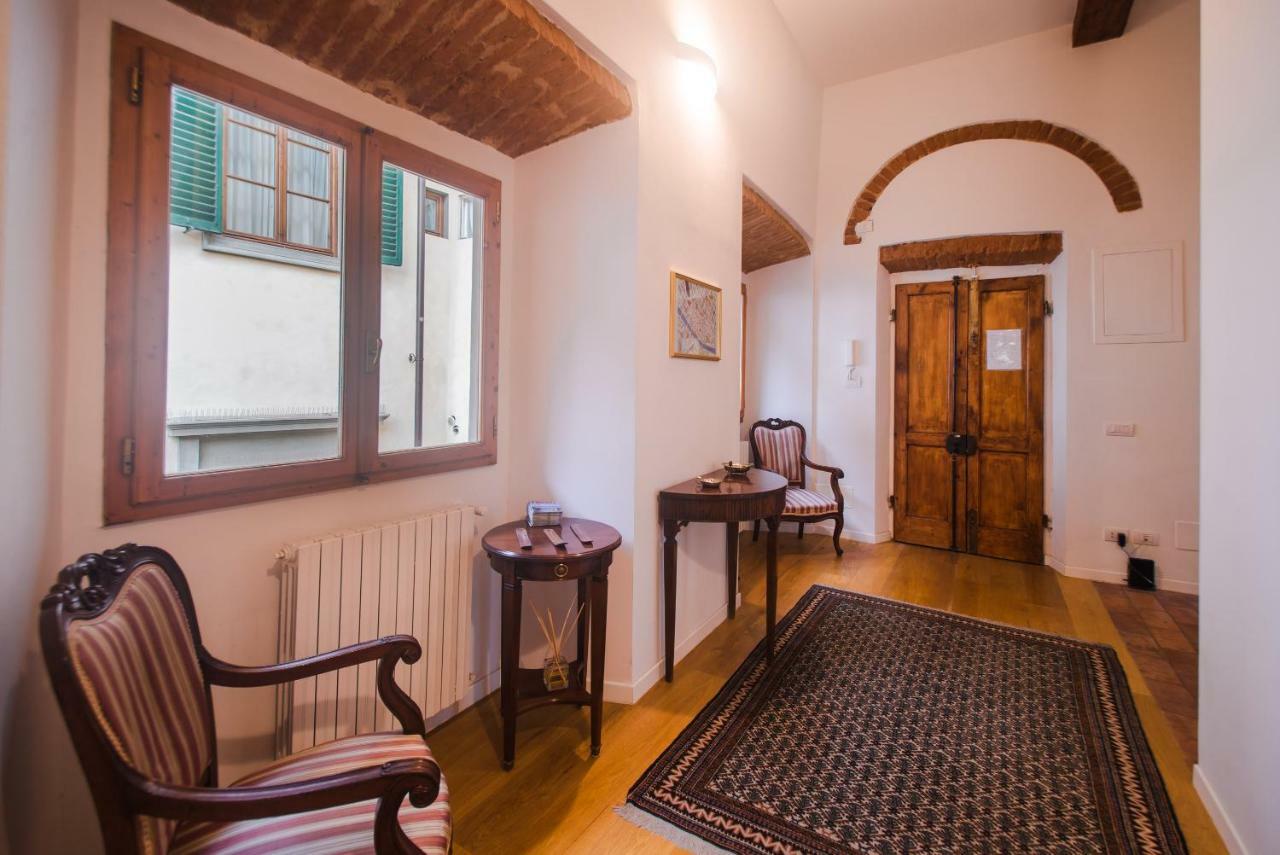Location In Inviting Apartment *