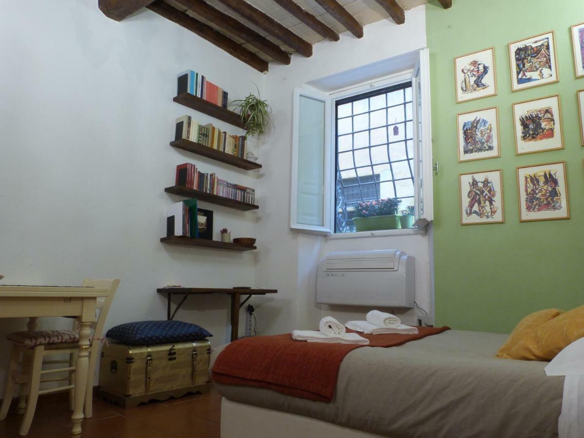 Little Pepi Apartment