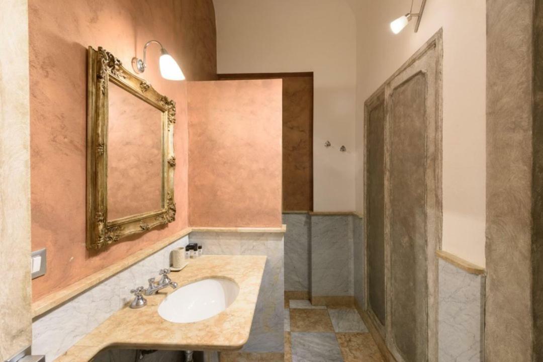 Apartment Secret Suite: A Dream Came True In *