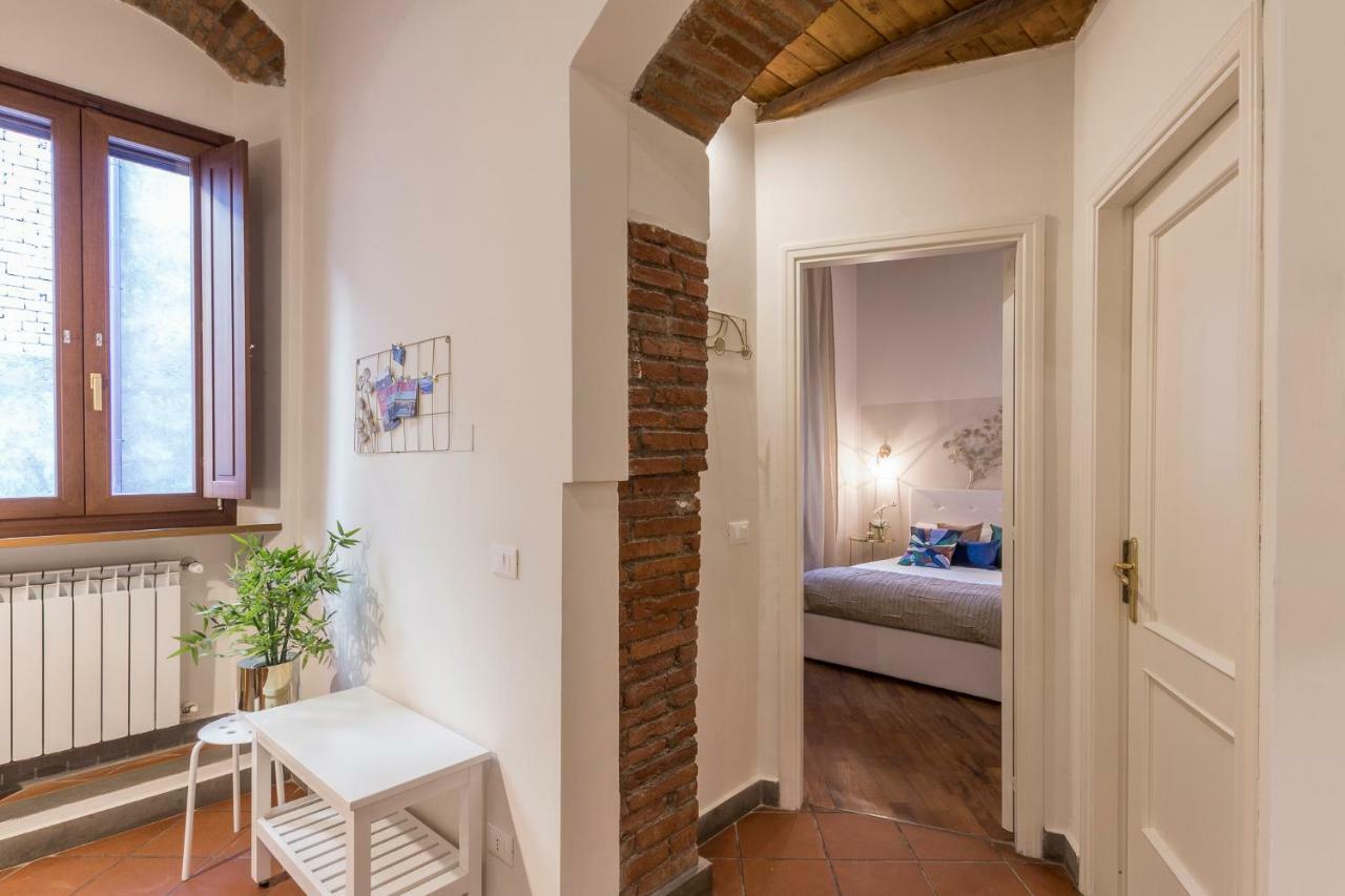Via Rosina Comfort