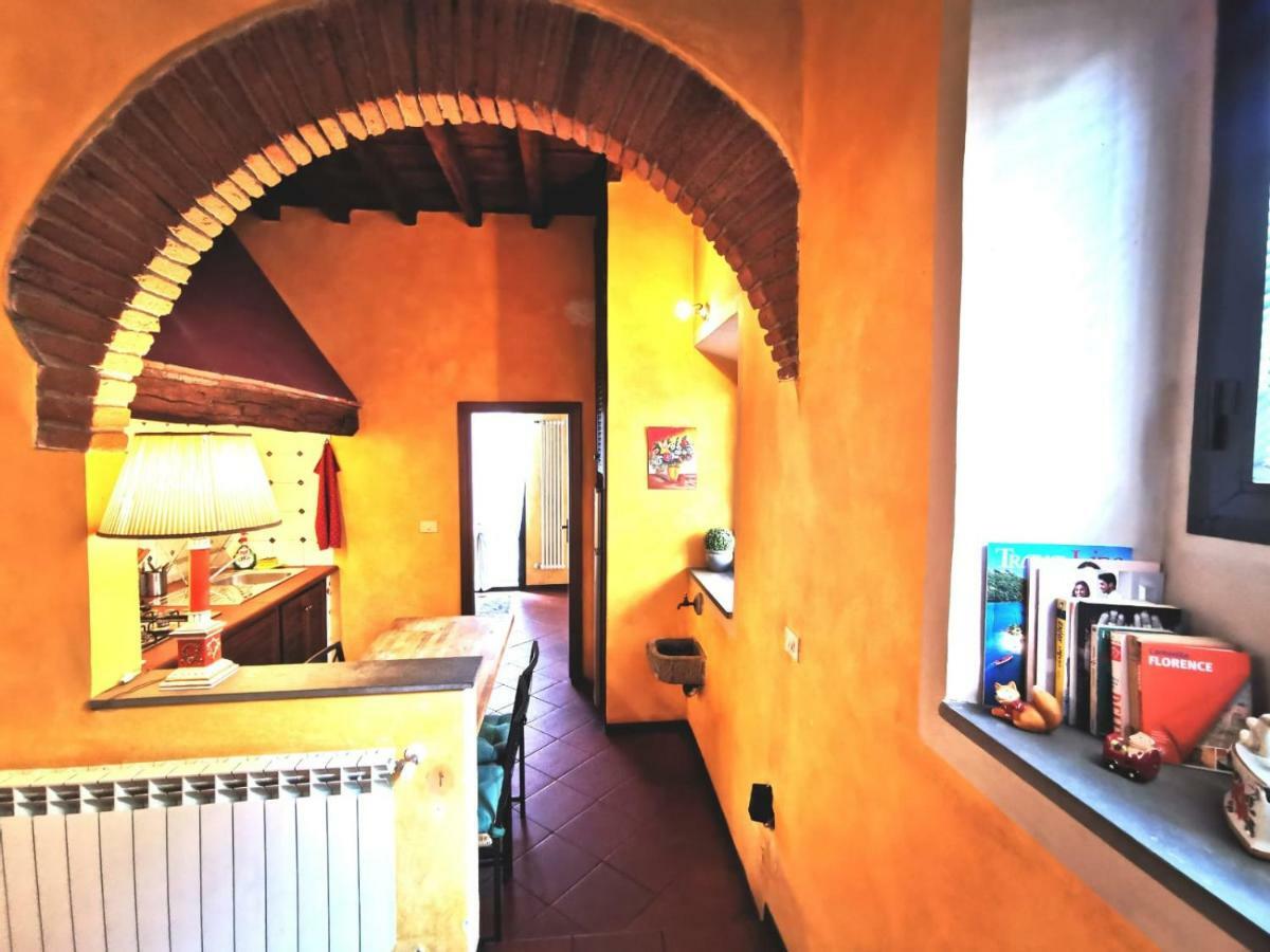 Real Rustic Tuscany Style In Center Appartement *