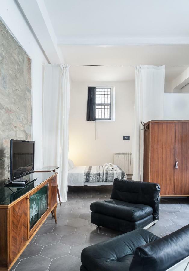 Laundry Apartment