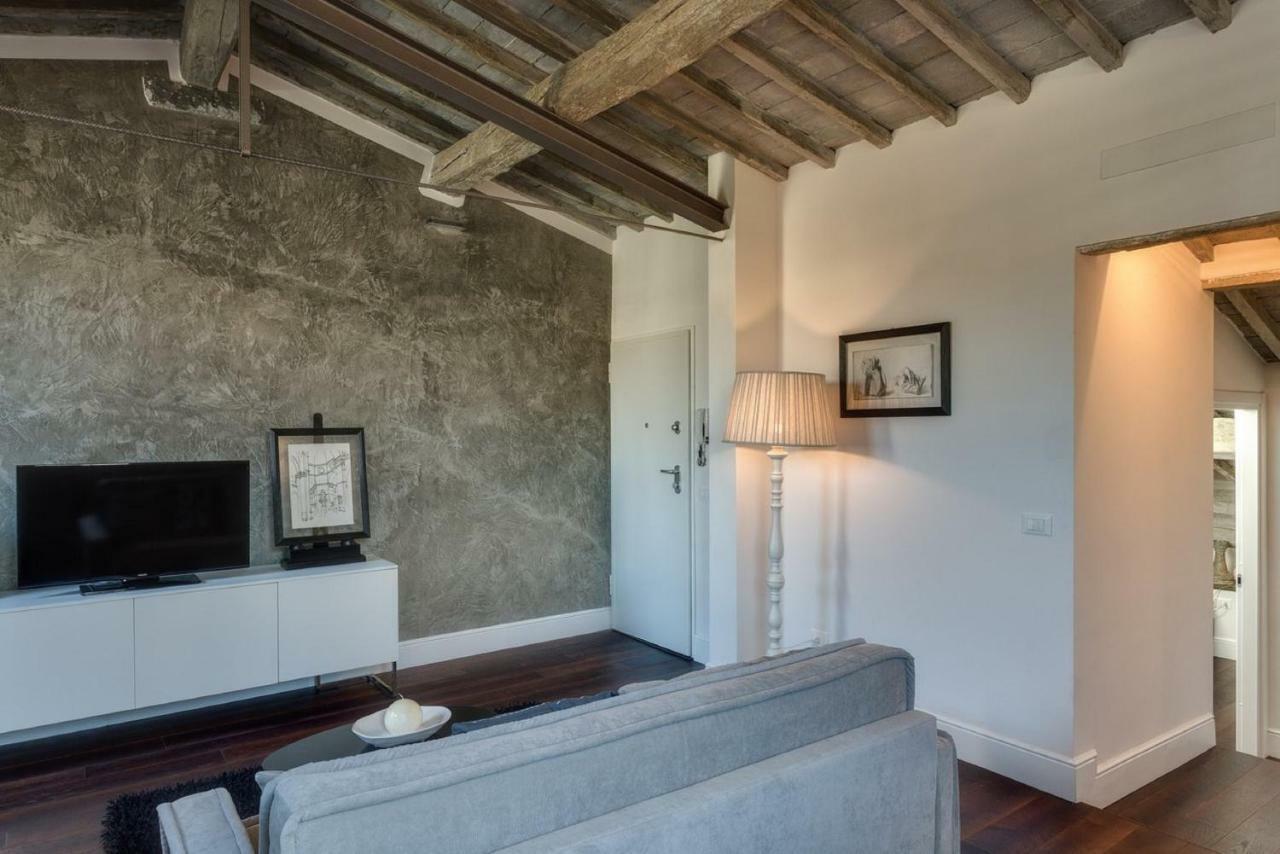 Beautiful Terrace Serragli Florence