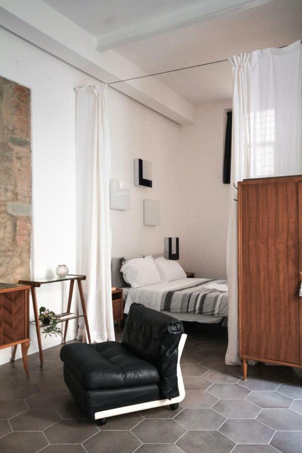 Laundry Apartment