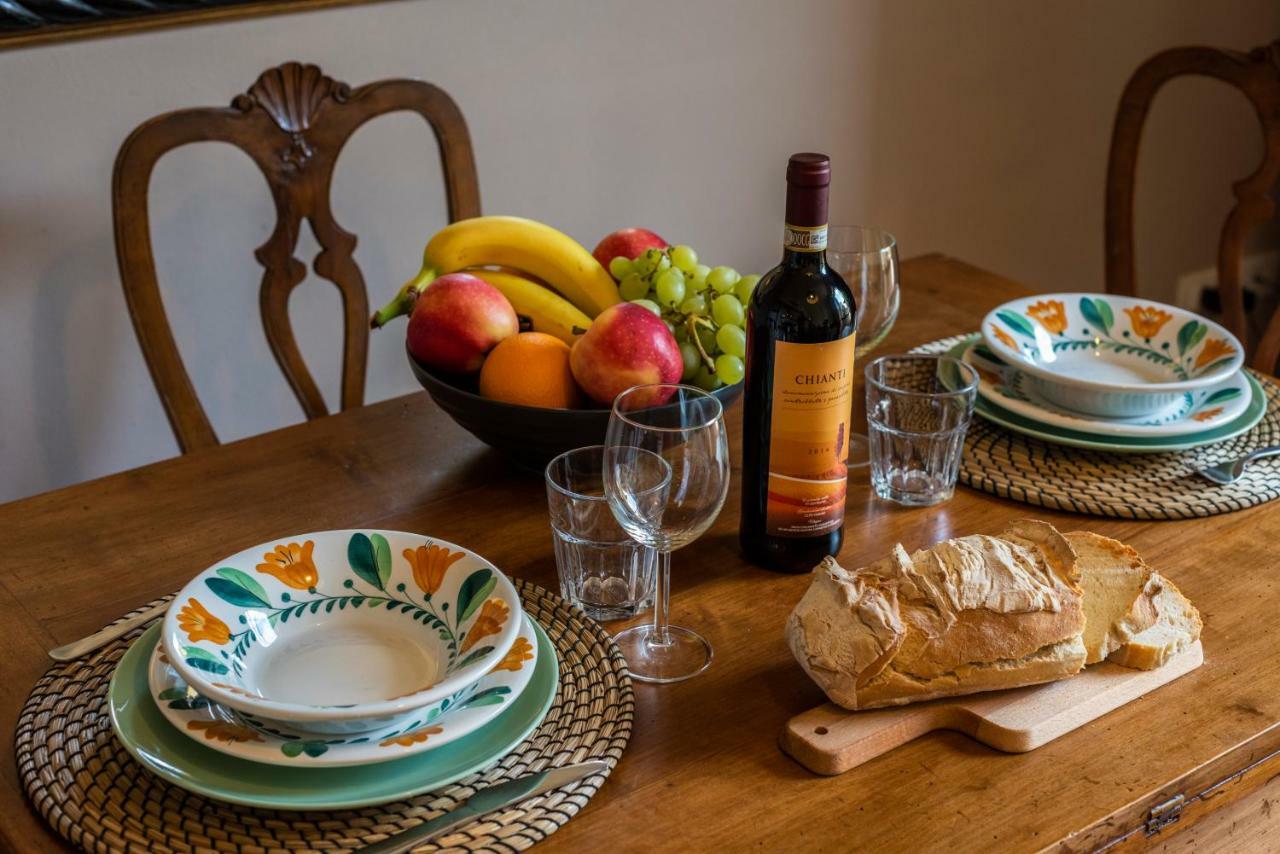 Renovated 19th-century In An Authentic Area Apartment *