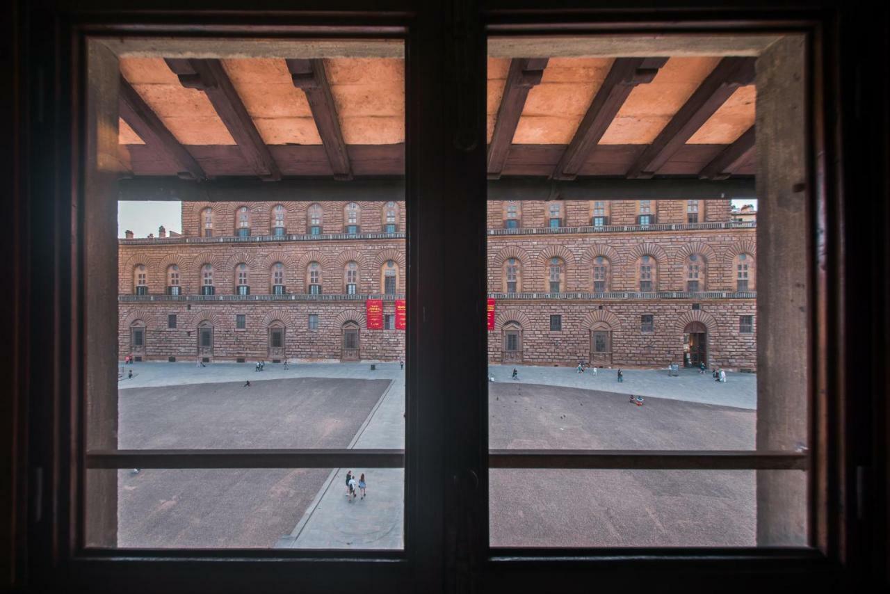 Great Location Just Infront Of Pitti Palace *