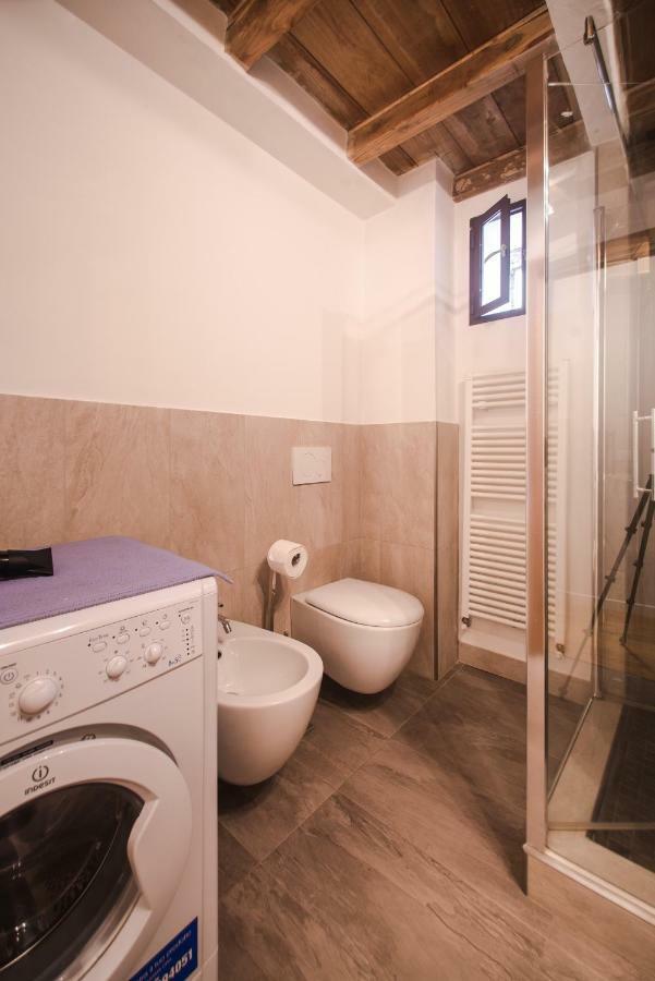 Location In Inviting Florence