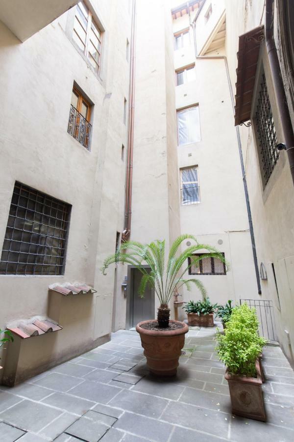 Apartment - Piazza Signoria *