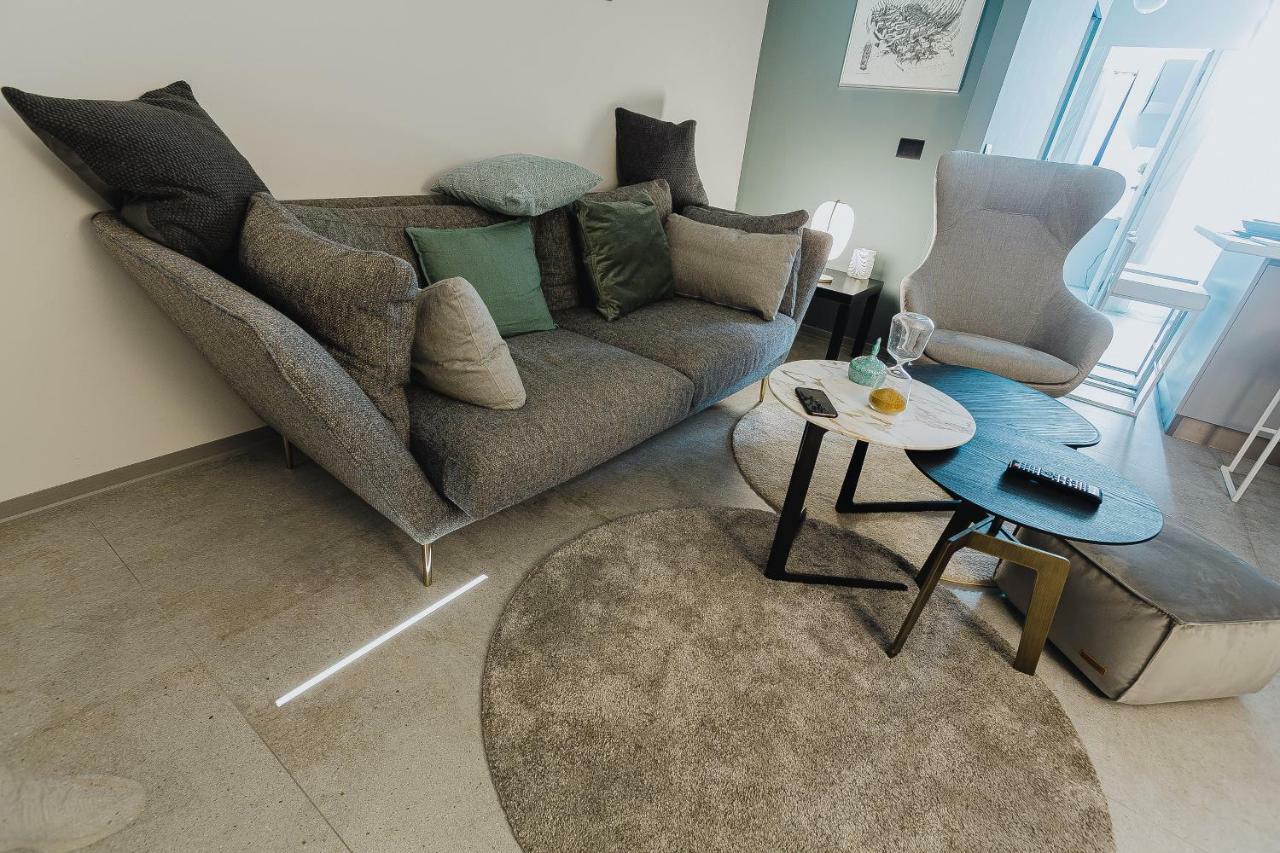Apartment Ee Luxury