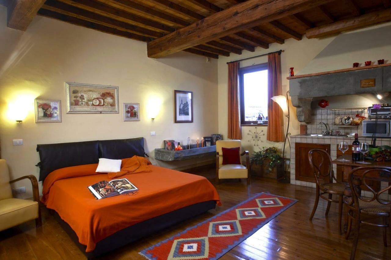 Palazzo Uguccioni Florence