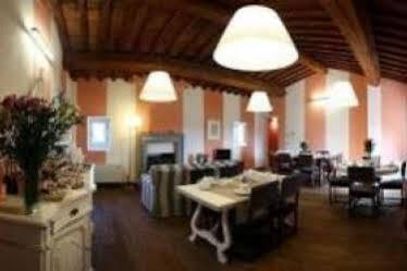 Apartment I Giullari