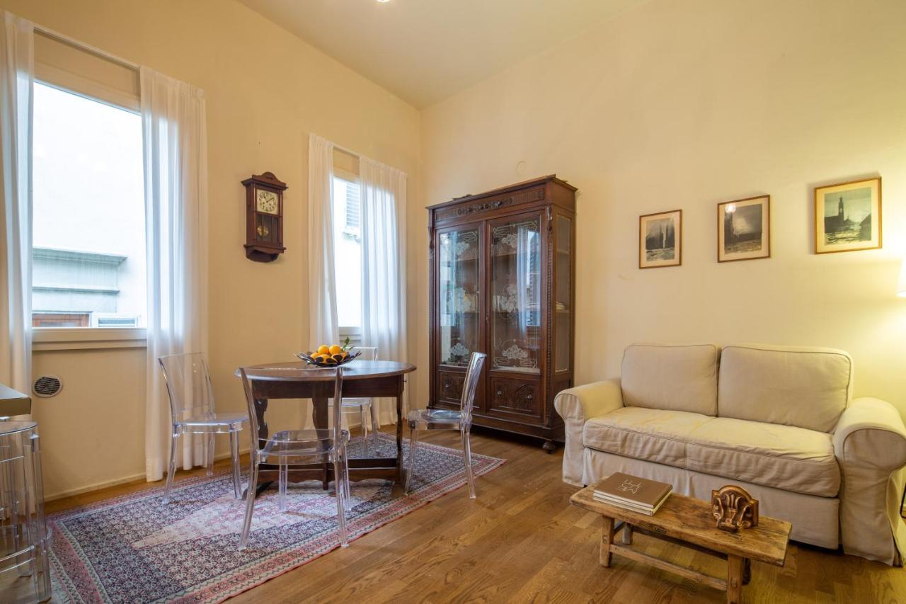 Uffizi A Apartment *