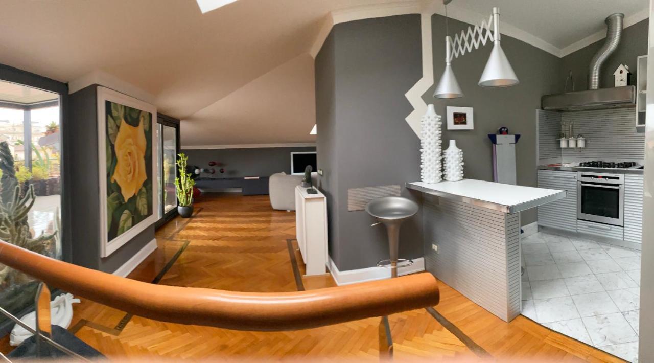 Jr Home * Florence