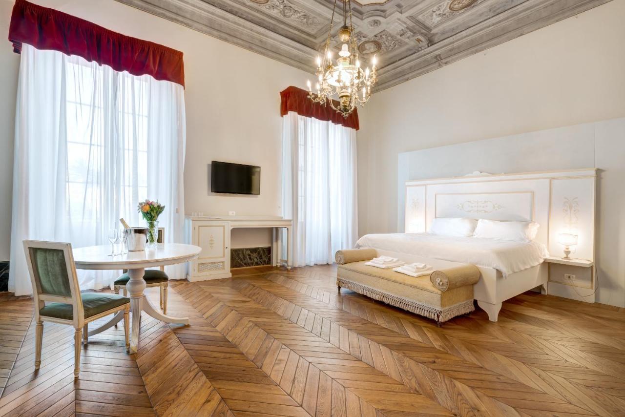 Palazzo D'oltrarno - Residenza D'epoca Bed & Breakfast 3*