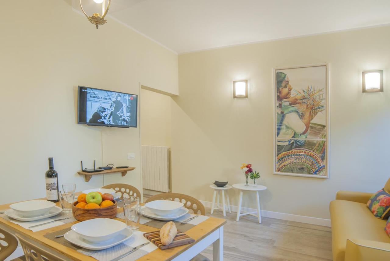 Neruda Apartment Florence