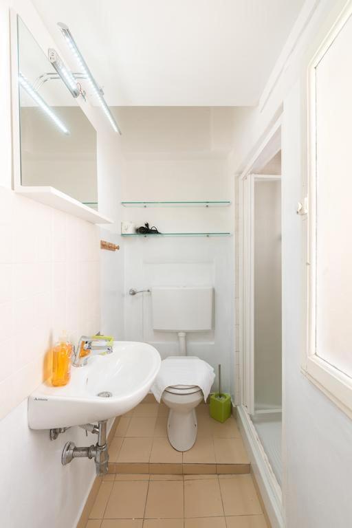 Apartment Pilastri Flat Florence