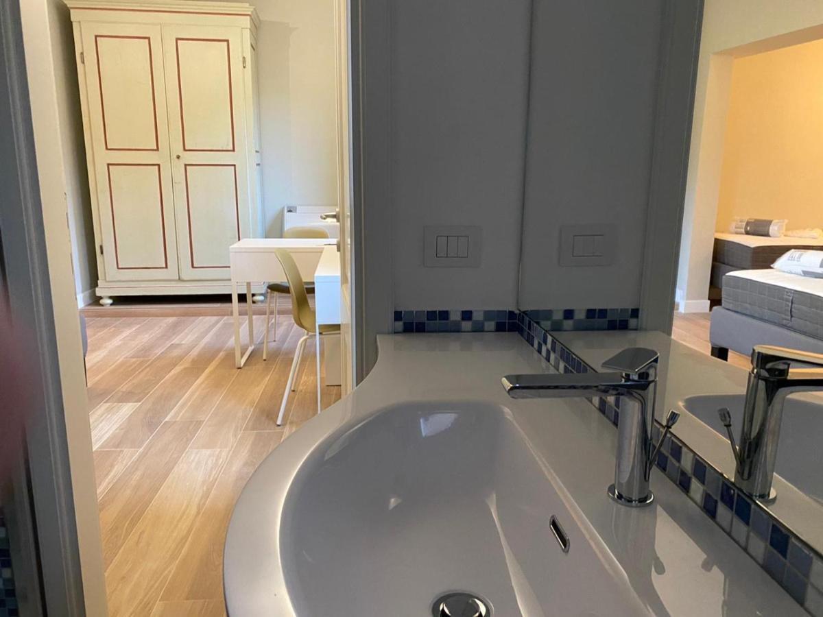 Apartment Sdrucciolo Dei Pitti Third Floor Florence