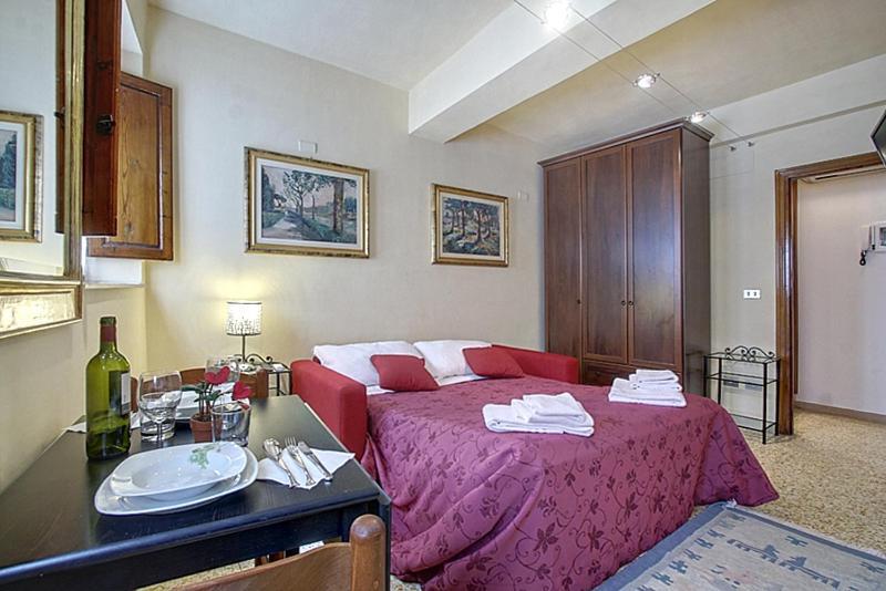 Appartement Neri 0 *