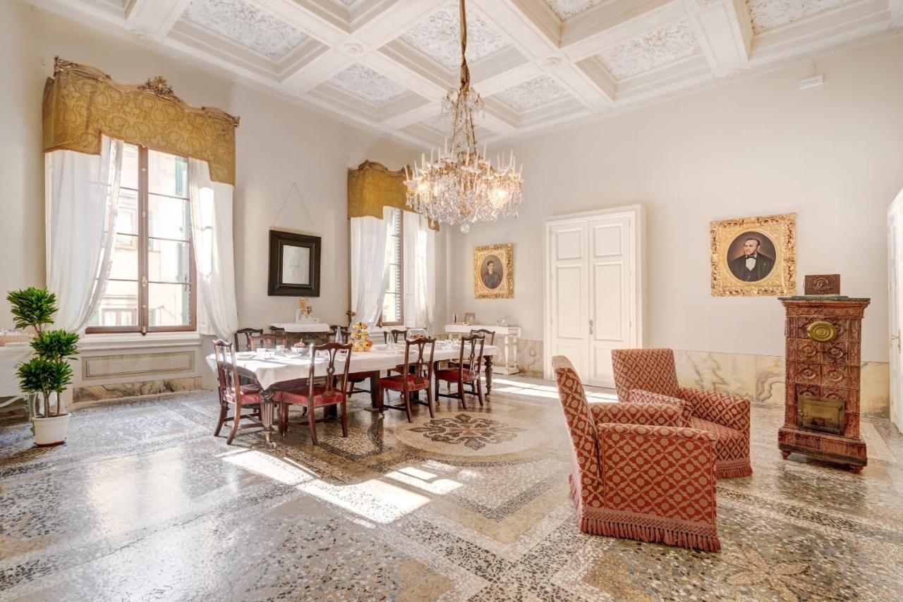 Palazzo D'oltrarno - Residenza D'epoca Bed & Breakfast 3*