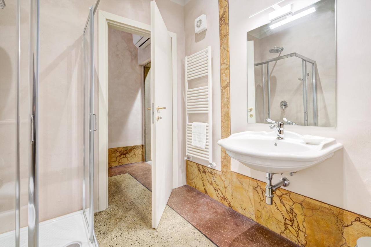 Bed & Breakfast Palazzo D'oltrarno - Residenza D'epoca 3*