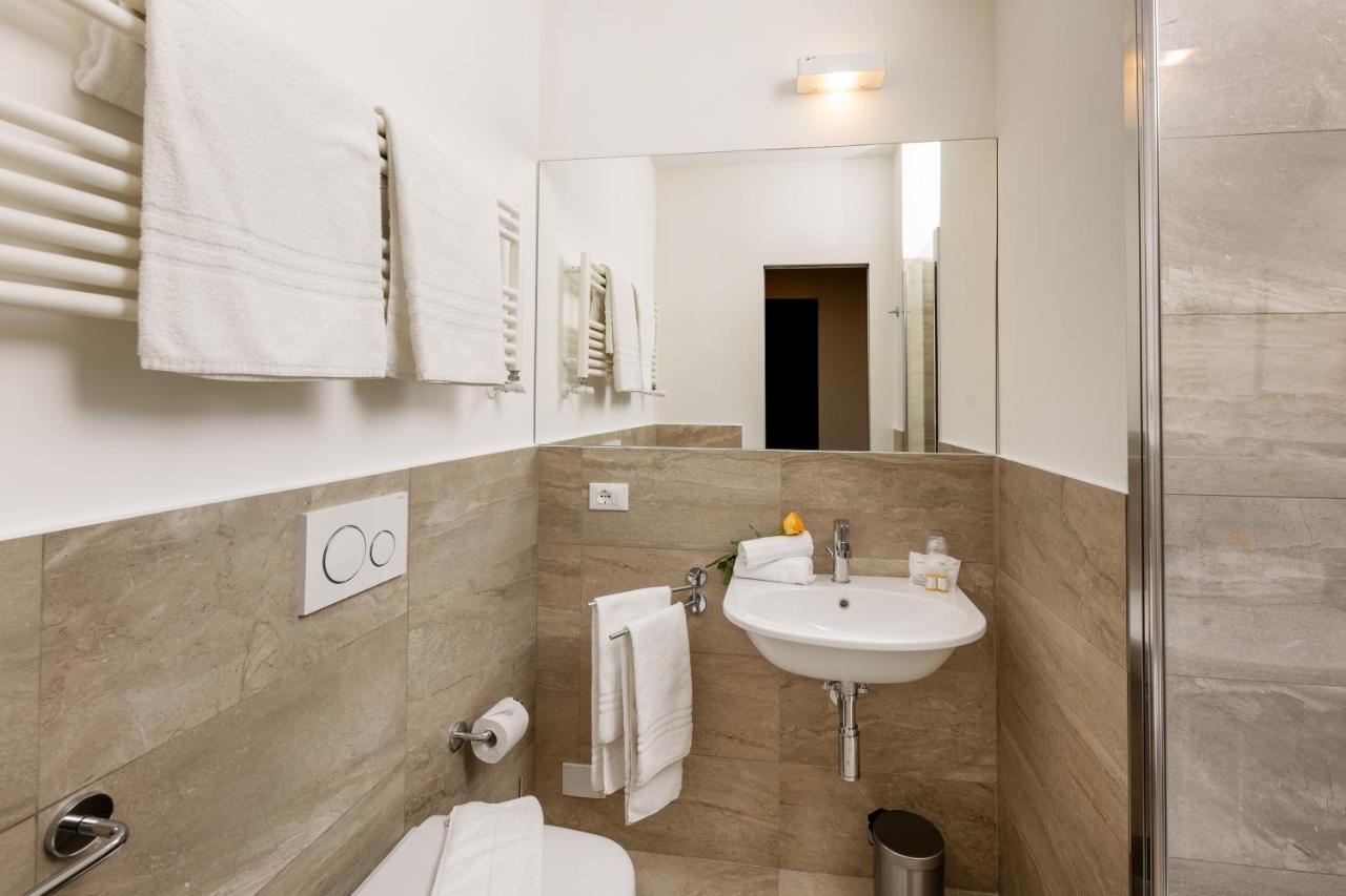 Myflorenceholiday Gold Bridge Apartment *