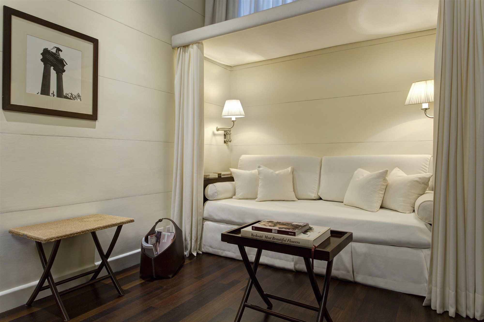 Gallery Art - Lungarno Collection 4* Florence