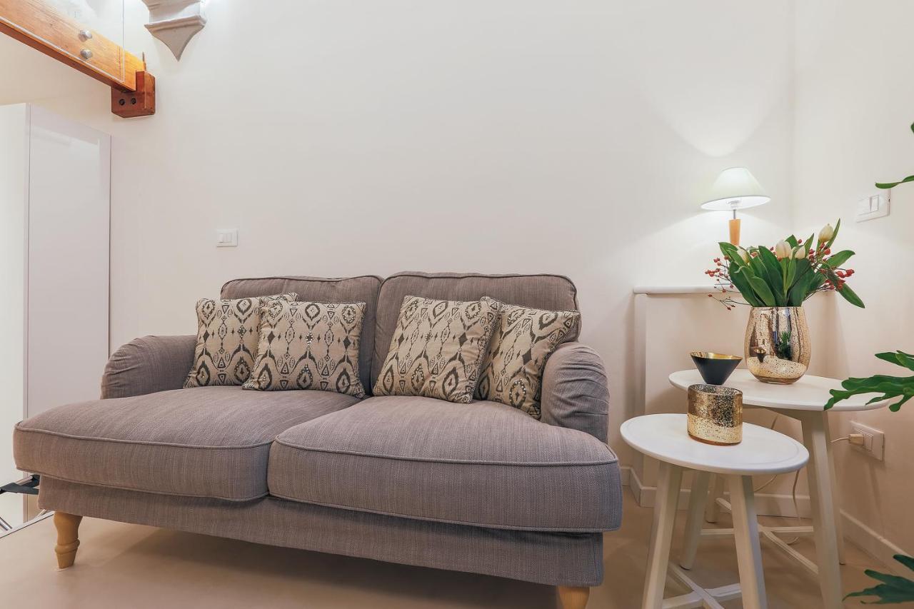 Duomo Romantic Nest Apartment *