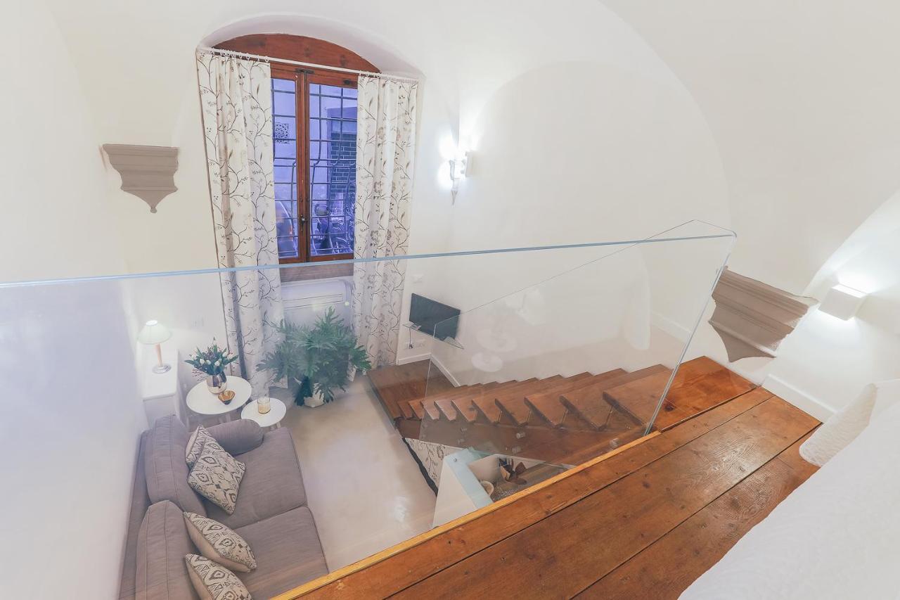 Duomo Romantic Nest Apartment Florence