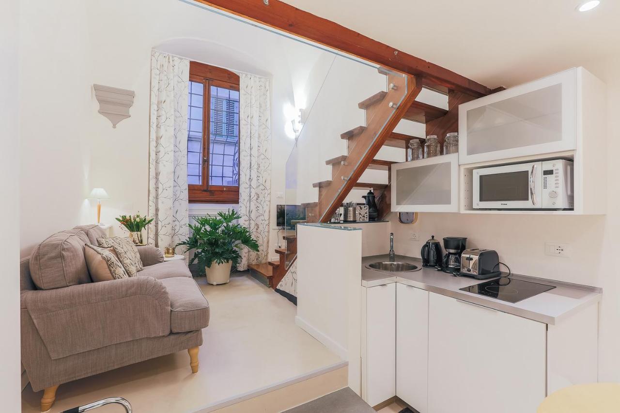Duomo Romantic Nest Apartment