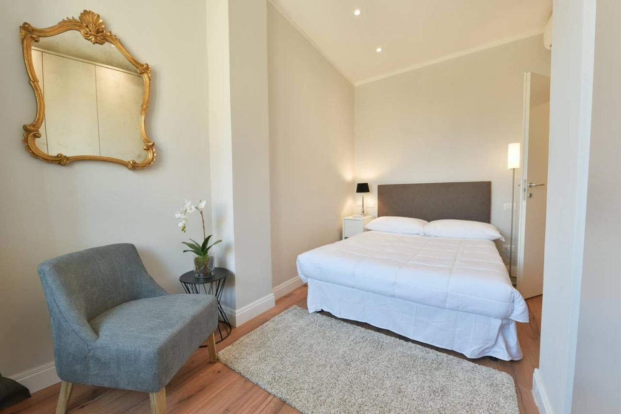 Santa Croce Terrace Deluxe Apartment