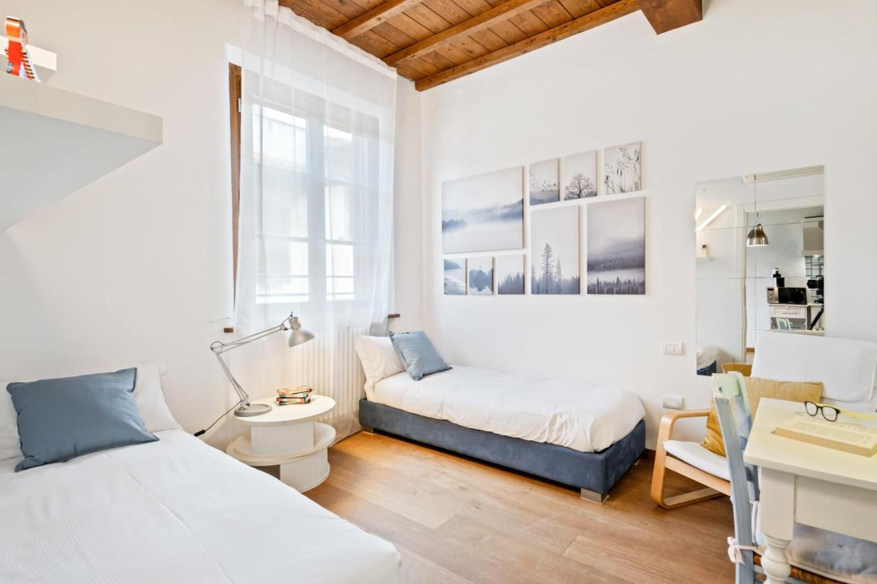 Center Flat Via Dei Neri Apartment